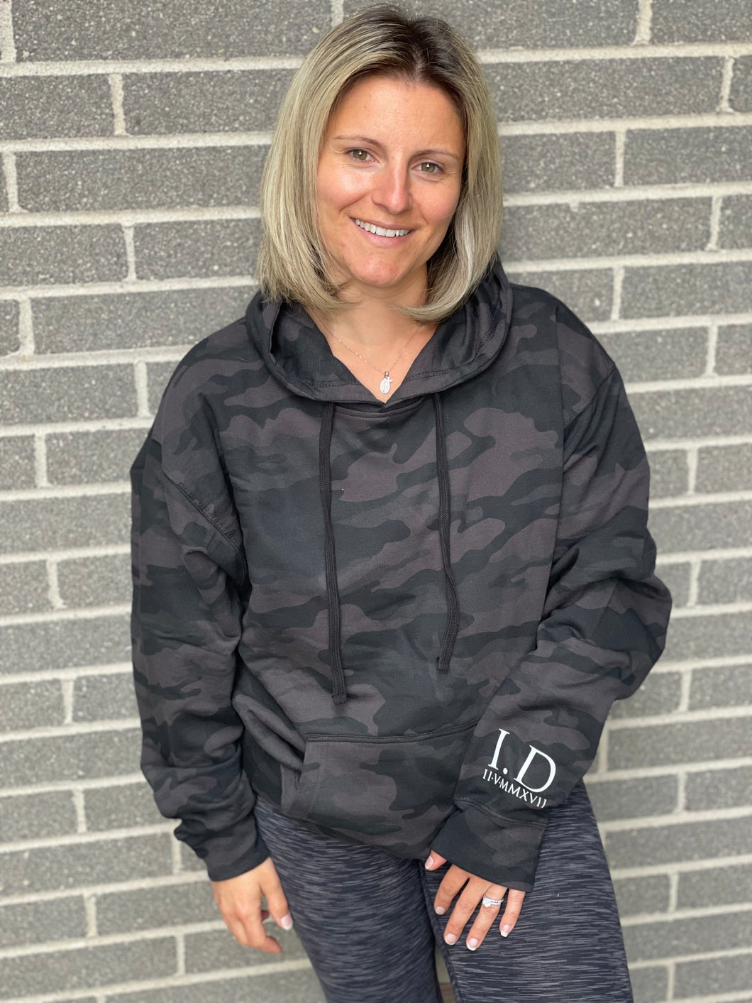 Camo top hooded sweatshirt